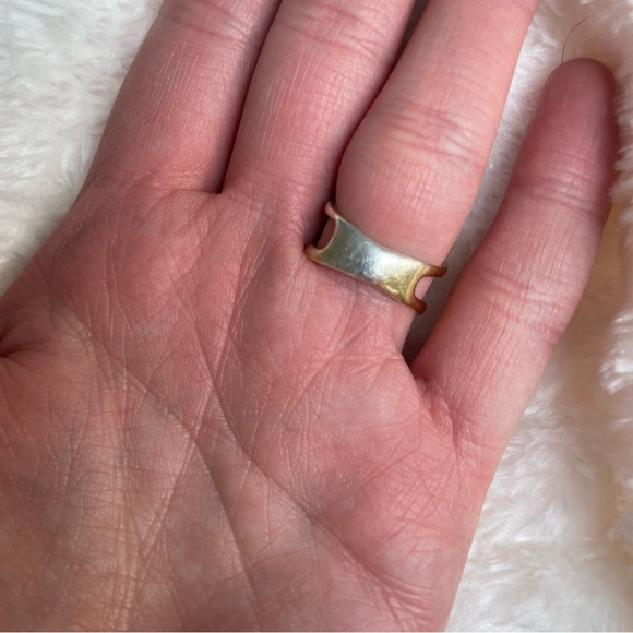 MADEWELL x Charlotte Cauwe Studio 1969 Peace Ring Size 6 - Picture 4 of 7